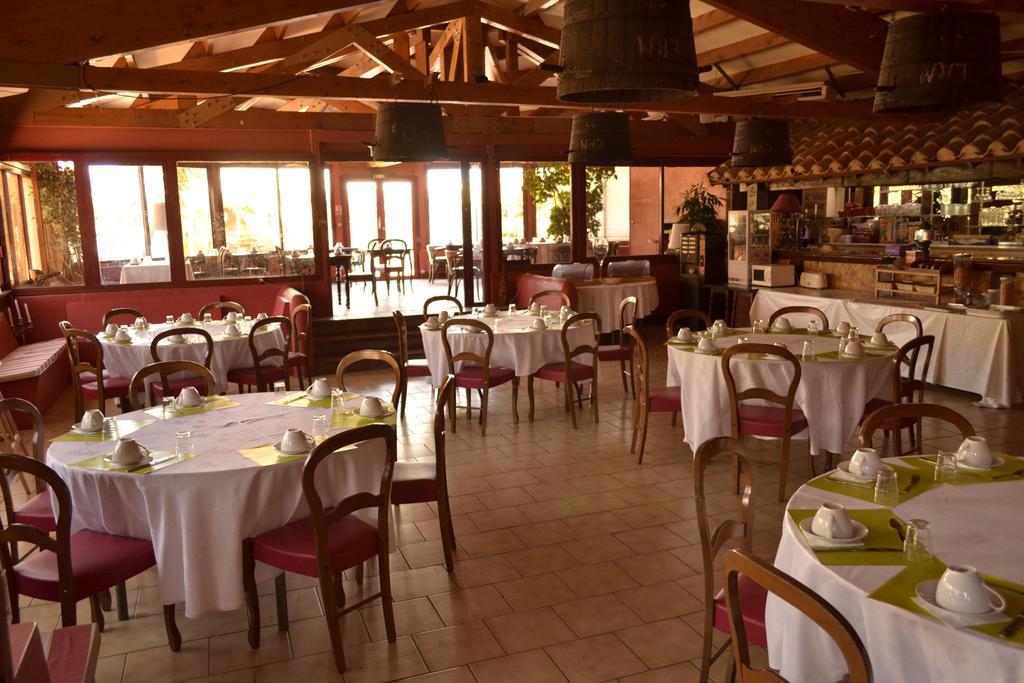 Hôtel Des Vignes Rivesaltes Buitenkant foto